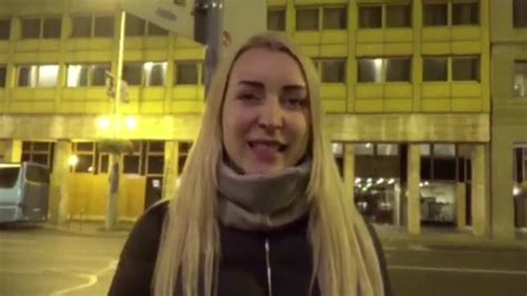 Blowjob ohne Kondom Finde eine Prostituierte Ebreichsdorf